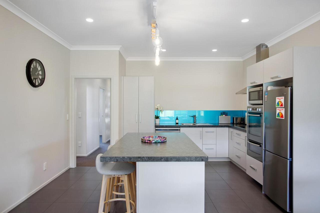Sky Blue Retreat - Waihi Beach Holiday Home المظهر الخارجي الصورة